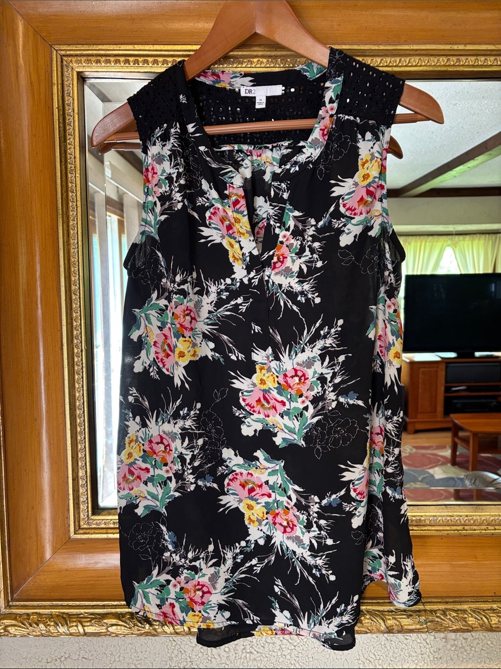 DR2 Black Floral Dressy Tank - Size XL